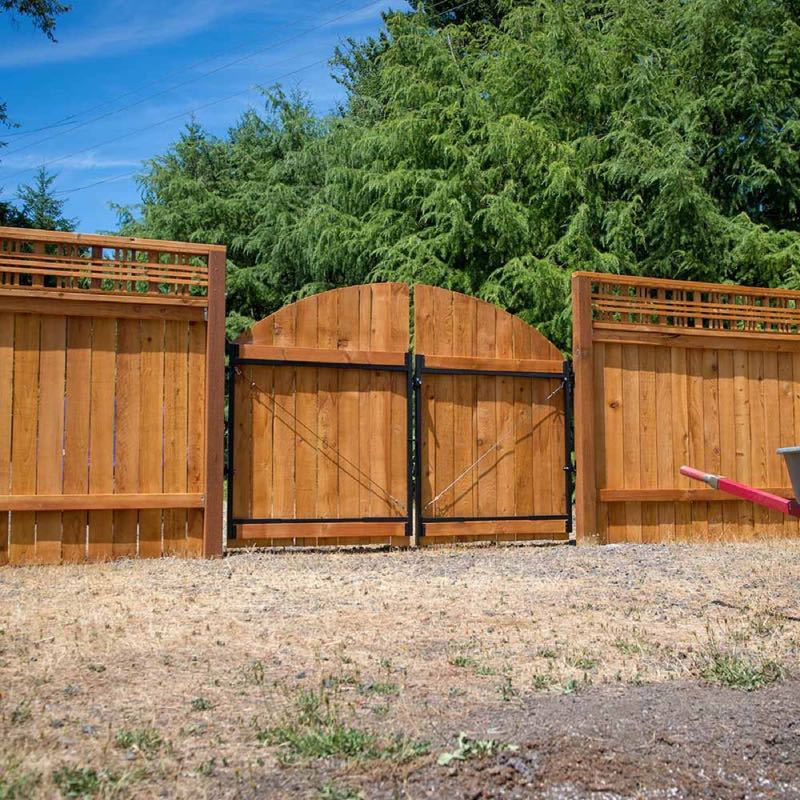 Custom Gate in Plano
